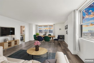 6040 Jfk Blvd E Unit Mezz-GF, West New York, NJ 07093