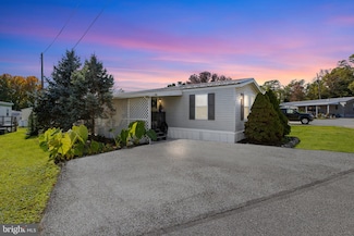 409 Ginger Cir, York, PA 17402