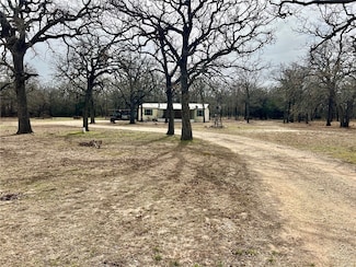 620 Cr 109 Rd, Riesel, TX 76682