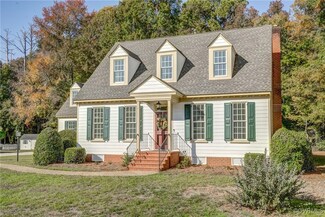218 Comstock Dr, Colonial Heights, VA 23834