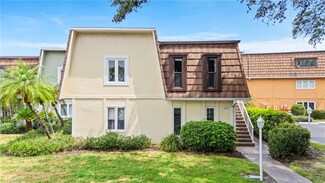 430 Meadowlark Ln Unit 430B, Naples, FL 34105