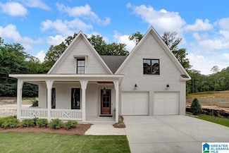 3179 Landing Ln, Birmingham, AL 35243