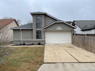 3138 Beacon Field, San Antonio, TX 78245
