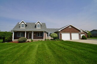 301 Meadows Dr, Greentown, IN 46936