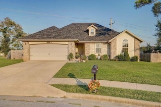 1908 S Oriole Ct, Ozark, MO 65721