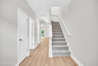 207 Lincoln Place Cir, Leland, NC 28451