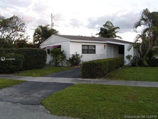 9343 Birmingham Dr, Palm Beach Gardens, FL 33410