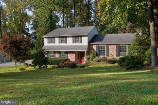 10 Northwood Dr, Downingtown, PA 19335
