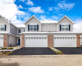 8512 Stillwater Rd, Wonder Lake, IL 60097