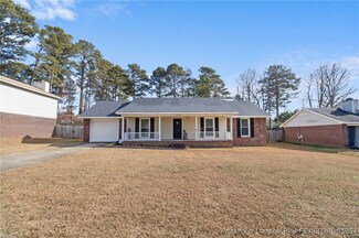1113 Quail Meadow Dr, Fayetteville, NC 28314