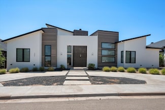 701 N 12th St, Wolfforth, TX 79382