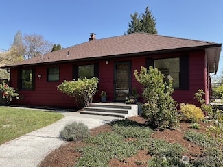 19512 53rd Ave NE, Lake Forest Park, WA 98155