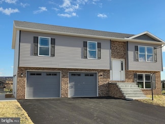 257 Grove Dr, Southampton Township, PA 17257