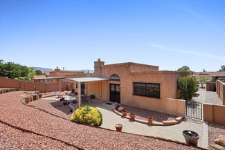 7413 Stag Horn Dr NW, Albuquerque, NM 87120