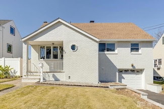 87 Jefferson St, Metuchen, NJ 08840