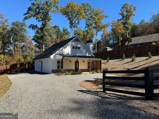 25 Nottaway Rd, Young Harris, GA 30582