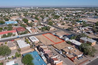 408 Rhode Island St SE, Albuquerque, NM 87108