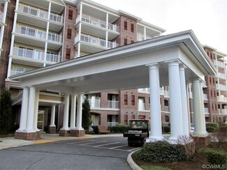 900 Fleet Dr Unit 671, Virginia Beach, VA 23454