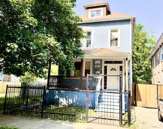 8232 S Marquette Ave Unit 1, Chicago, IL 60617