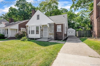 2619 W 8 Mile Rd, Highland Park, MI 48203