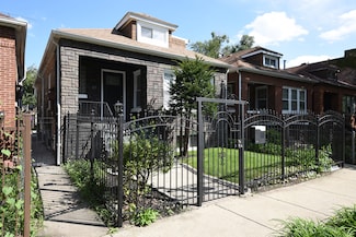 411 N Leamington Ave, Chicago, IL 60644