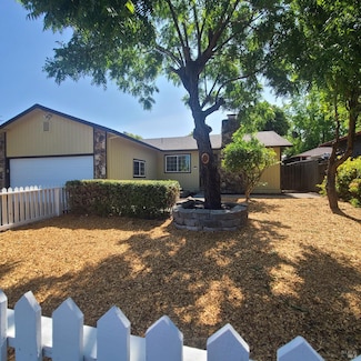 904 Renee Ct, Santa Rosa, CA 95401
