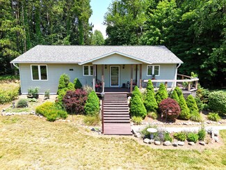 84201 68th St, Watervliet, MI 49098