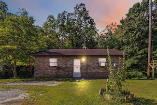 1248 Lower Shirt Factory Rd, Stearns, KY 42647