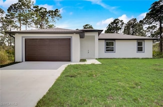 2109 Jefferson Ave, Alva, FL 33920