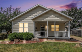 1449 Marquette St SW, Wyoming, MI 49509