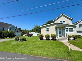 633 Thomas St, Eynon, PA 18403