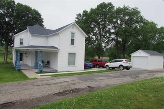 510 E Mulberry St, South Whitley, IN 46787