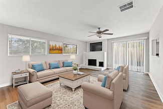 3034 Akard St, Houston, TX 77051