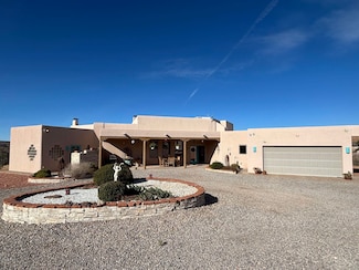 47 Highlonesome Rd, La Luz, NM 88337