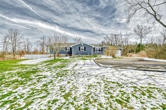 1792 Drake Rd, Brockport, NY 14420