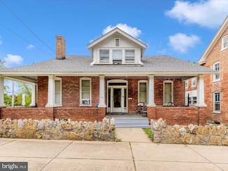 250 E Main St, Waynesboro, PA 17268
