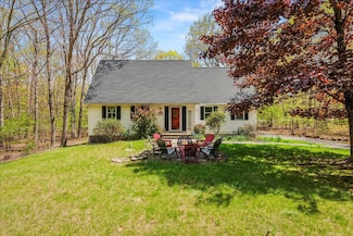 140 Piney Woods Dr, Jim Thorpe, PA 18229