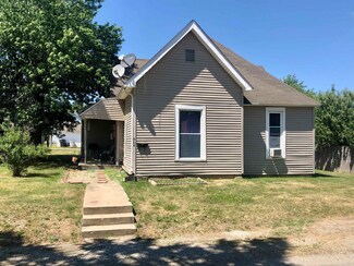 404 E Ohio St, Frankfort, IN 46041
