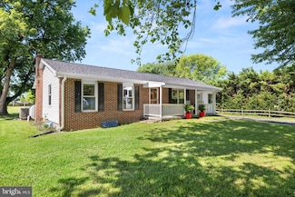 85 Keala Ct, Charles Town, WV 25414