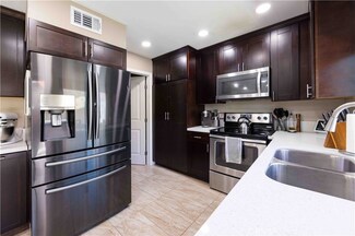 10561 Kerrigan Ct, Santee, CA 92071