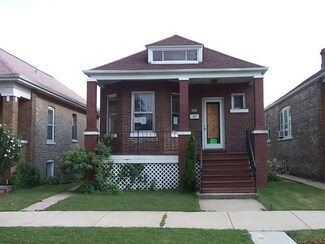4623 W Shakespeare Ave, Chicago, IL 60639