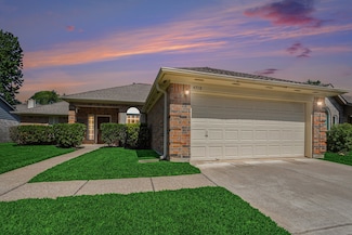 4718 Widerop Ln, Friendswood, TX 77546