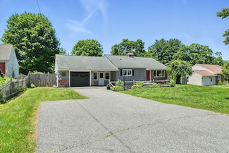 683 Rogers Ave, West Springfield, MA 01089