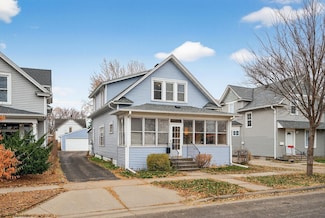 1330 Taylor Ave W, Saint Paul, MN 55104