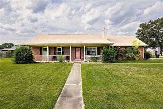 110 Eagle St, Fayetteville, NC 28306