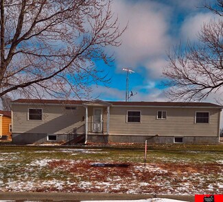 324 Sherman St, Beemer, NE 68716