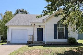 307 Cedar Park Cir, La Vergne, TN 37086