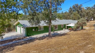 42842 W Oak Ln, Oakhurst, CA 93644