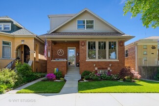 5825 N Mobile Ave, Chicago, IL 60646