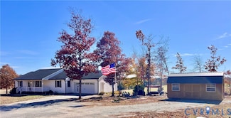 5022 Abilene Rd, Farmville, VA 23901